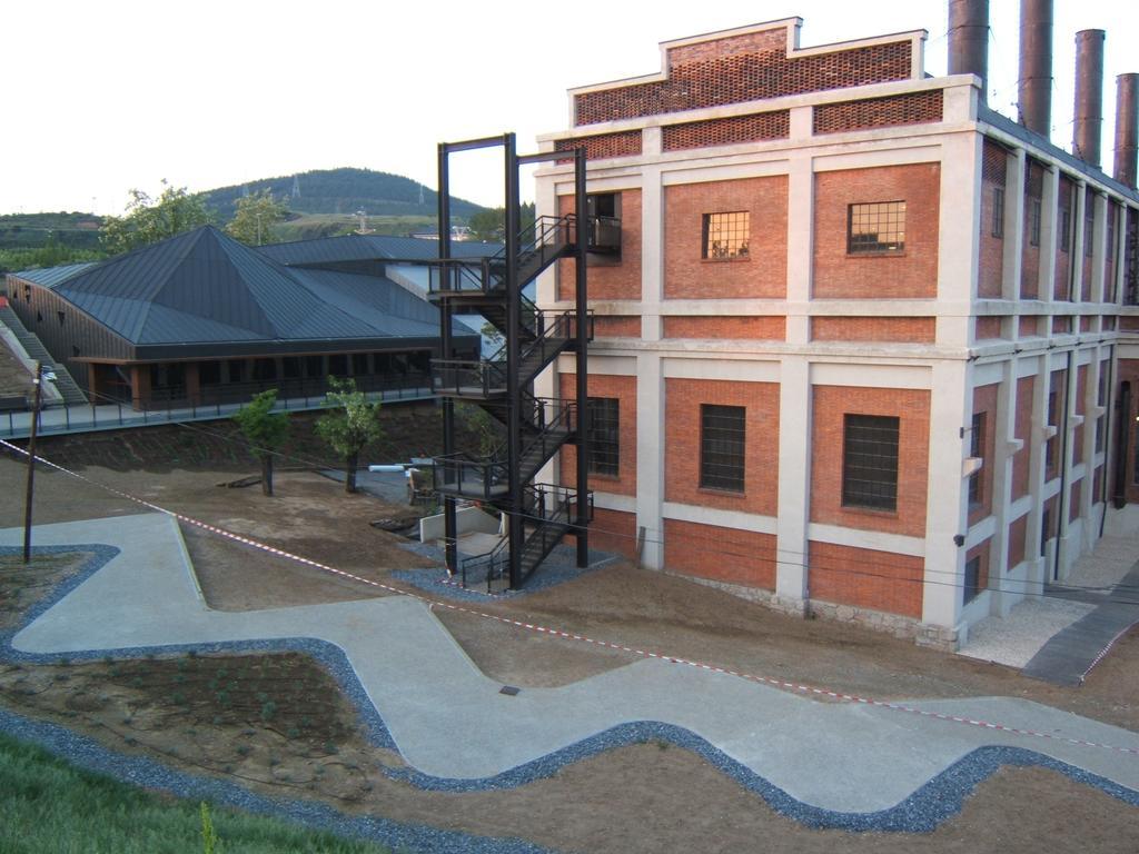 Casa Rural La Torre De Babel โมลีนาเซกา ภายนอก รูปภาพ