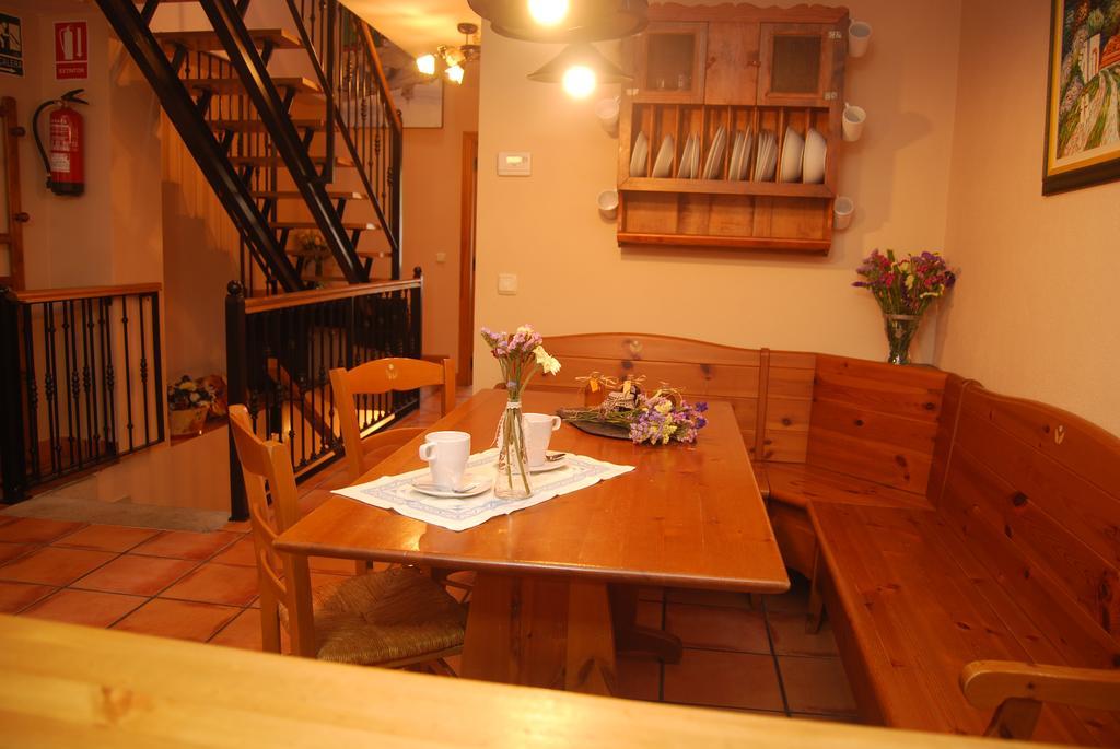 Casa Rural La Torre De Babel โมลีนาเซกา ภายนอก รูปภาพ
